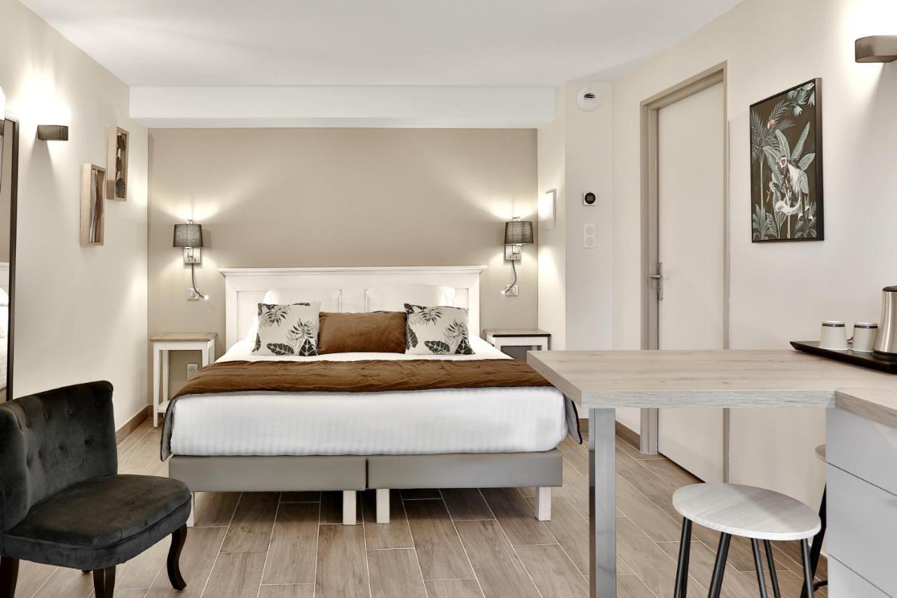 Domaine De La Rhonie Otel Meyrals Dış mekan fotoğraf